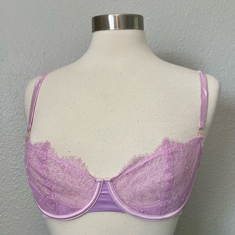 Victoria's Secret Dream Angels Lilac Lace Push Up Underwire Bra Unpadded 34C